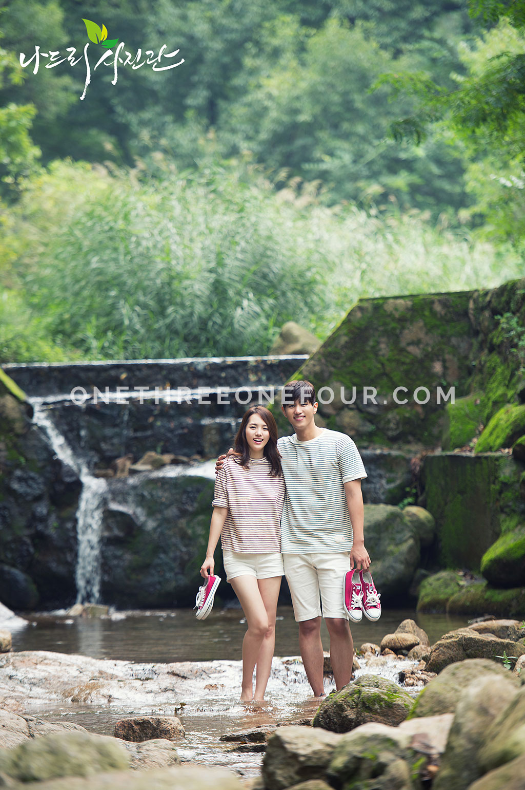 Korean Studio Pre-Wedding Photography: Forest (Outdoor) by Nadri Studio on OneThreeOneFour 11