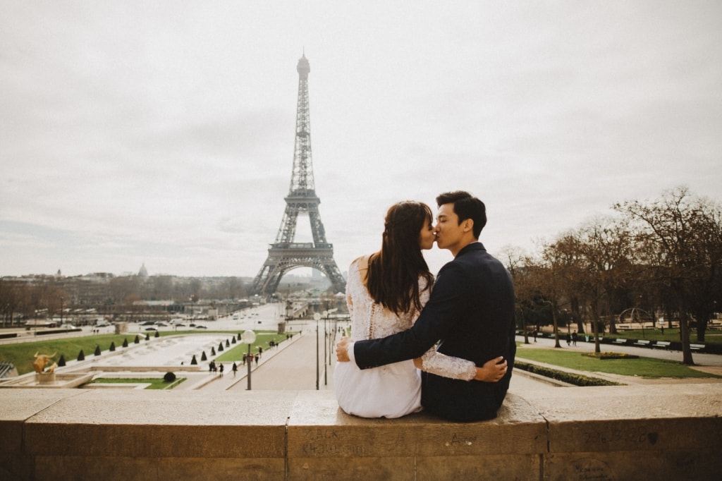 Paris Pre-Wedding Photoshoot for Singapore Couple Around The Eiffel Tower  by LT on OneThreeOneFour 13