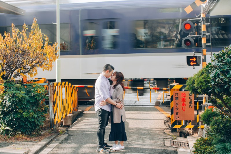 V&H: Kyoto Autumn Pre-wedding Photoshoot at Nara Park and Railway Tracks by Kinosaki on OneThreeOneFour 22