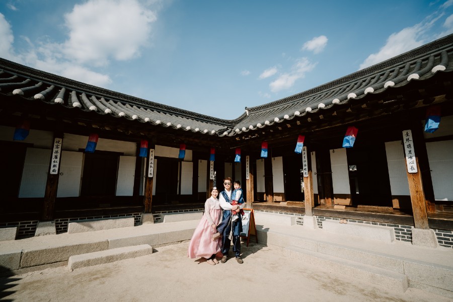 C&D&A: Korea Family Hanbok Photoshoot At Namsangol Hanok Village by Jungyeol on OneThreeOneFour 10