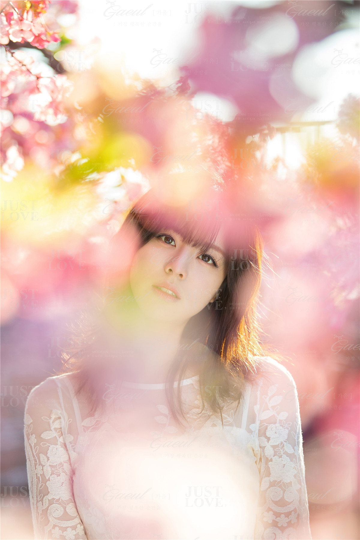 Korean Studio Pre-Wedding Photography: Floral by Gaeul Studio on OneThreeOneFour 1