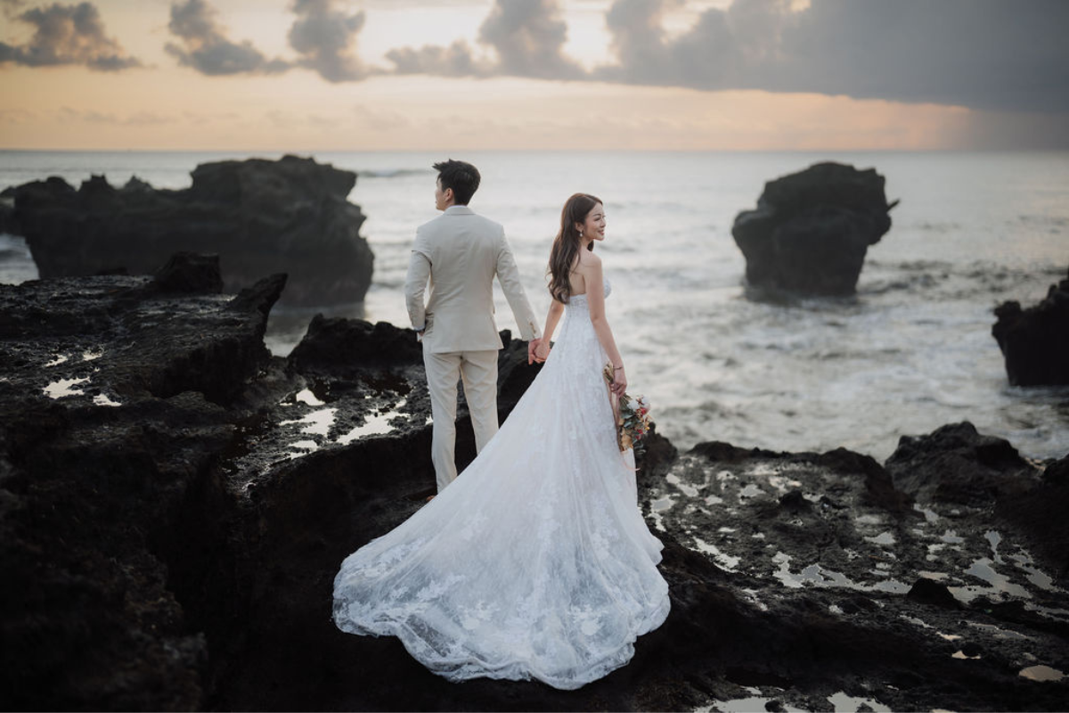 Bali Prewedding Photoshoot At Lake Tamblingan, Munduk Waterfall And Sunset At Mengening Beach by Cahya on OneThreeOneFour 39