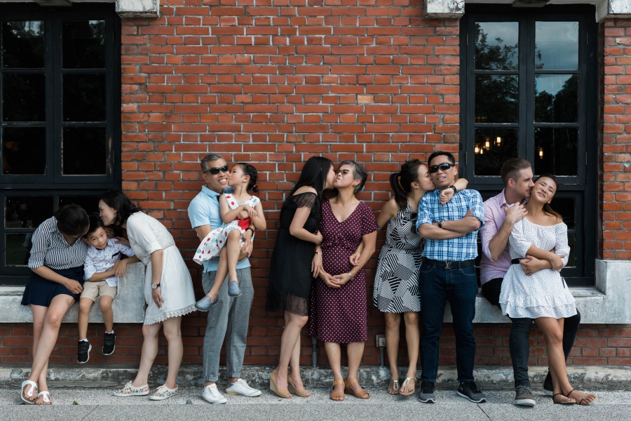 Taiwan Casual Family Photoshoot At Hua Shan 1914 Creative Park  by Andy  on OneThreeOneFour 7