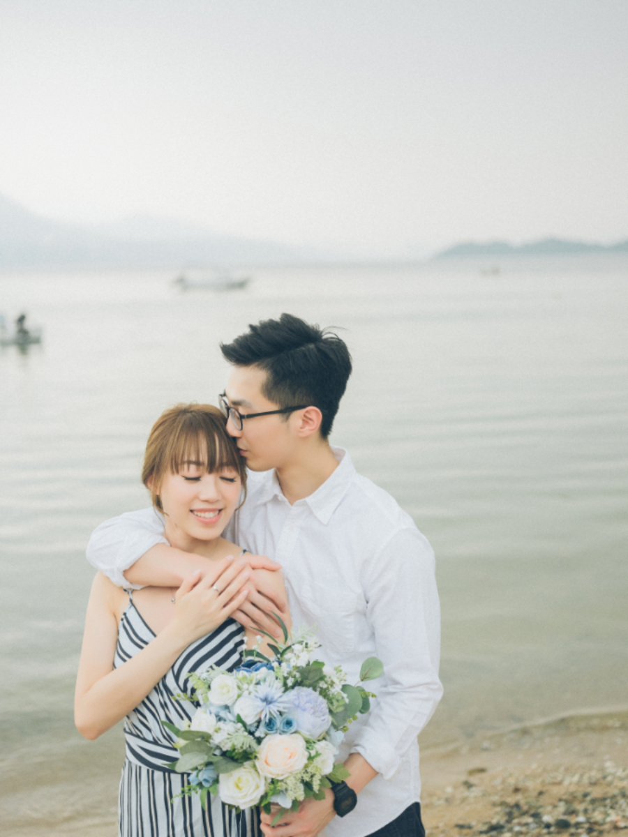 Hong Kong Outdoor Pre-Wedding Photoshoot At Ma On Shan by Paul on OneThreeOneFour 1