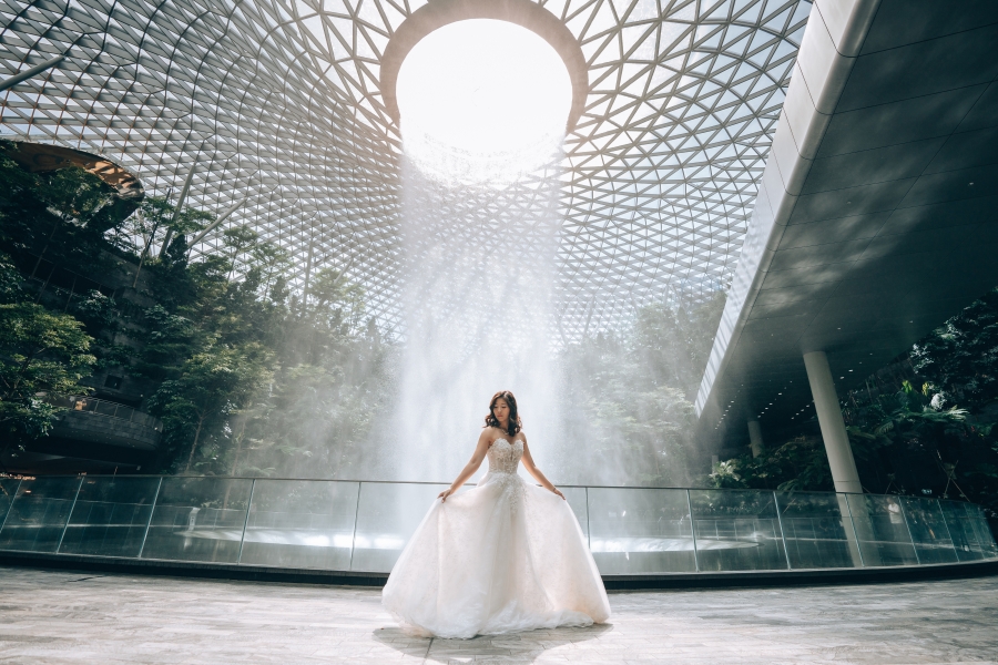 Singapore Pre-Wedding Couple Photoshoot At Jewel, Changi Airport And East Coast Park Beach by Michael on OneThreeOneFour 8