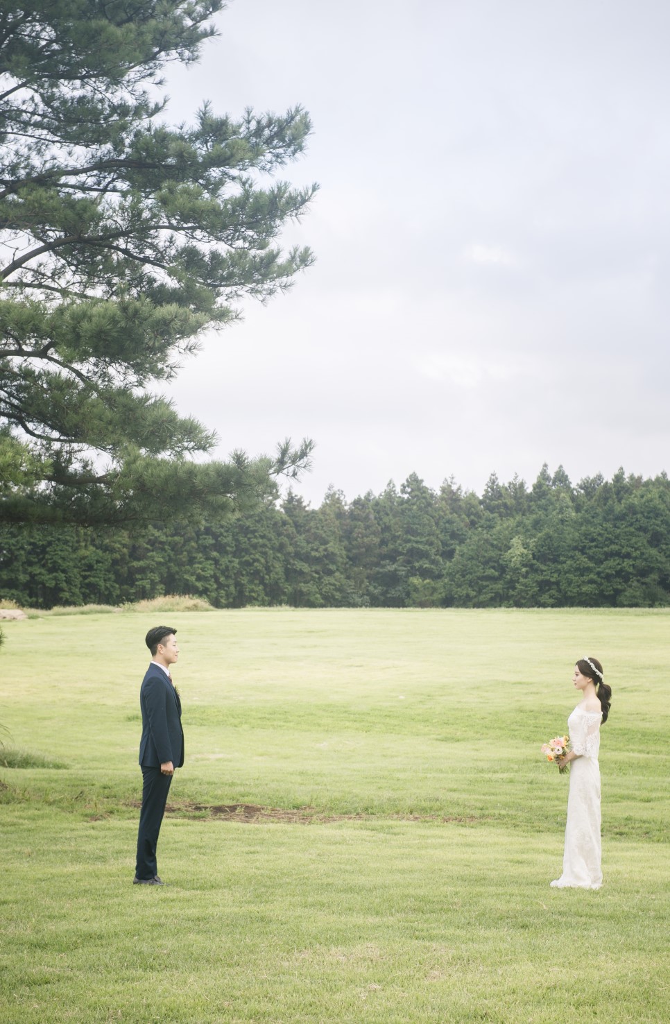Korea Jeju Island Pre-Wedding Photography  by Geunjoo on OneThreeOneFour 7