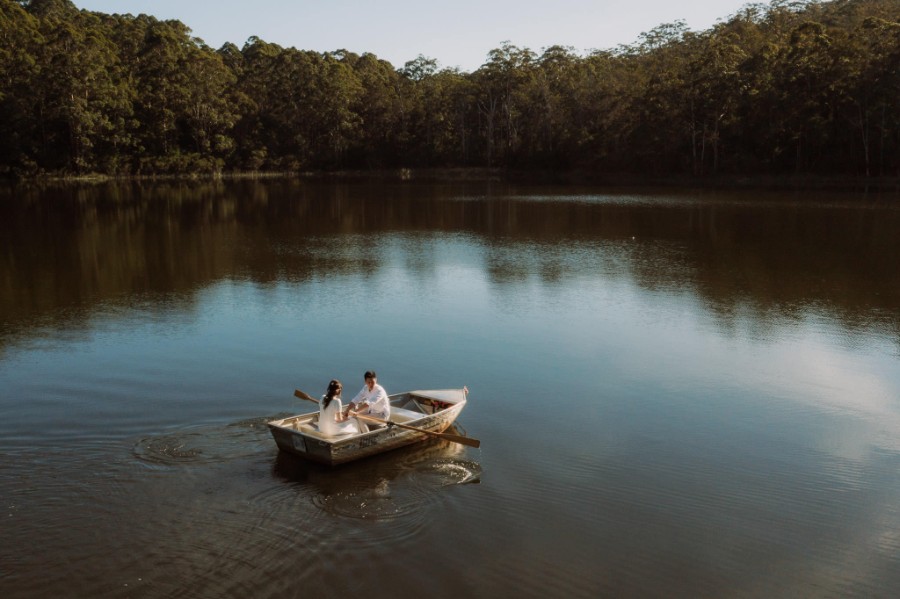C&S: Perth pre-wedding overlooking a valley, with whimsical forest and lake scene by Jimmy on OneThreeOneFour 9