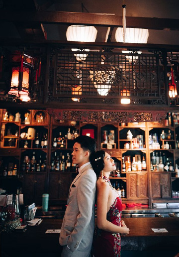 Oriental-inspired Cheongsam Pre-Wedding Photoshoot in Singapore