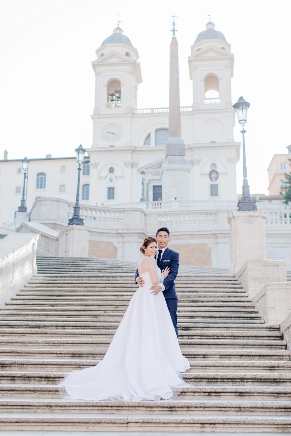 Italy Rome Colosseum Prewedding Photoshoot with Trevi Fountain  by Katie on OneThreeOneFour 22