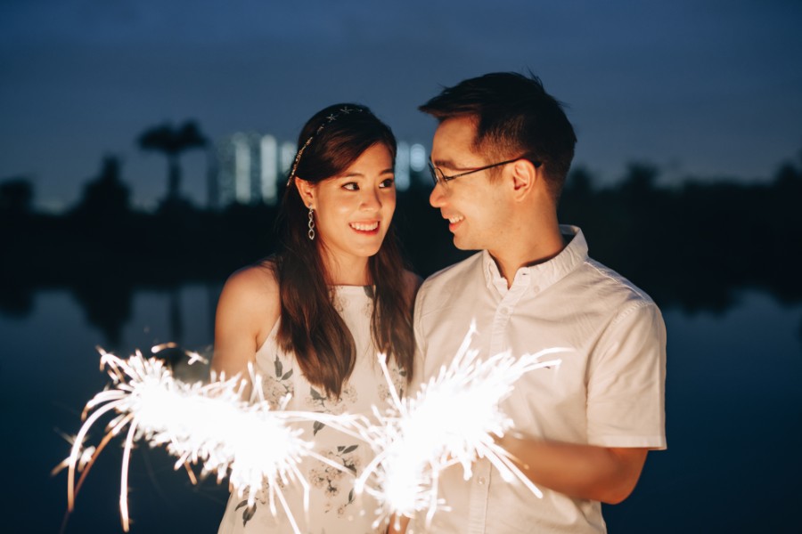 K&V: Pre-wedding in Singapore at Jewel, Gardens by the Bay and Jurong Lake Gardens by Grace on OneThreeOneFour 41