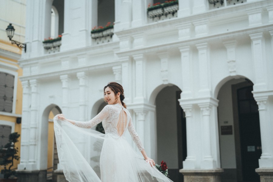 Macau Outdoor Pre-Wedding Photoshoot At Largo do Senado, Pousada de Coloane by Eden on OneThreeOneFour 3