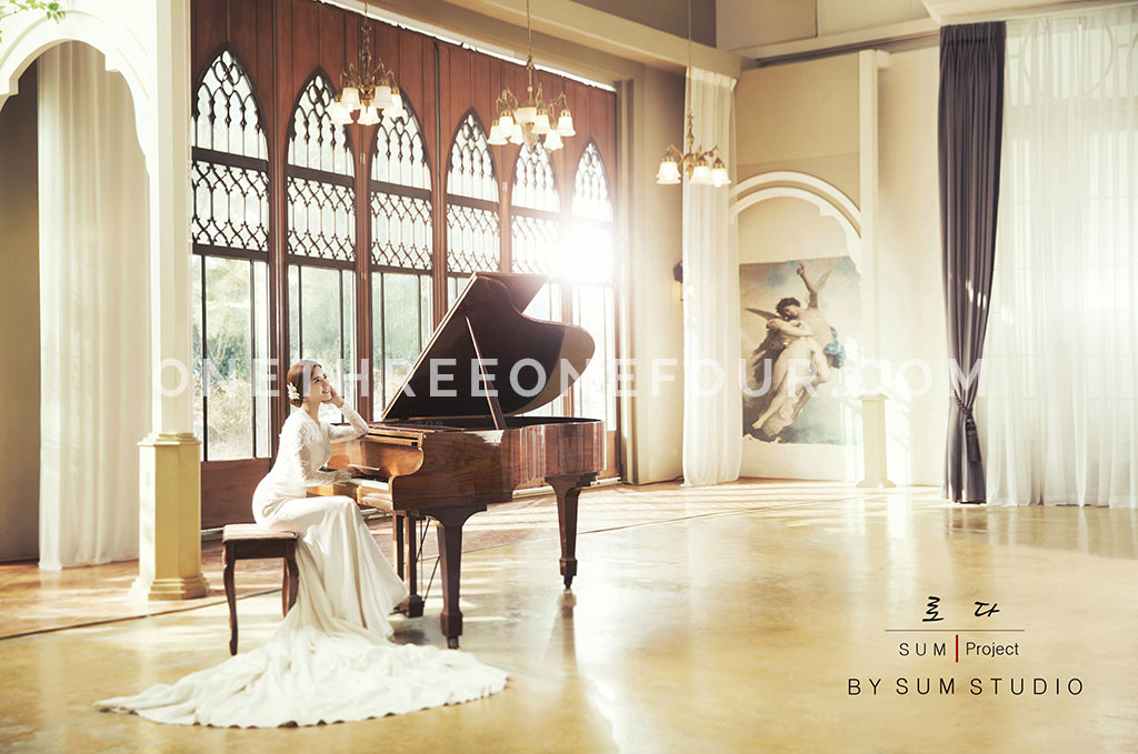 Korean Wedding Photos: Indoor Set (NEW) by SUM Studio on OneThreeOneFour 1