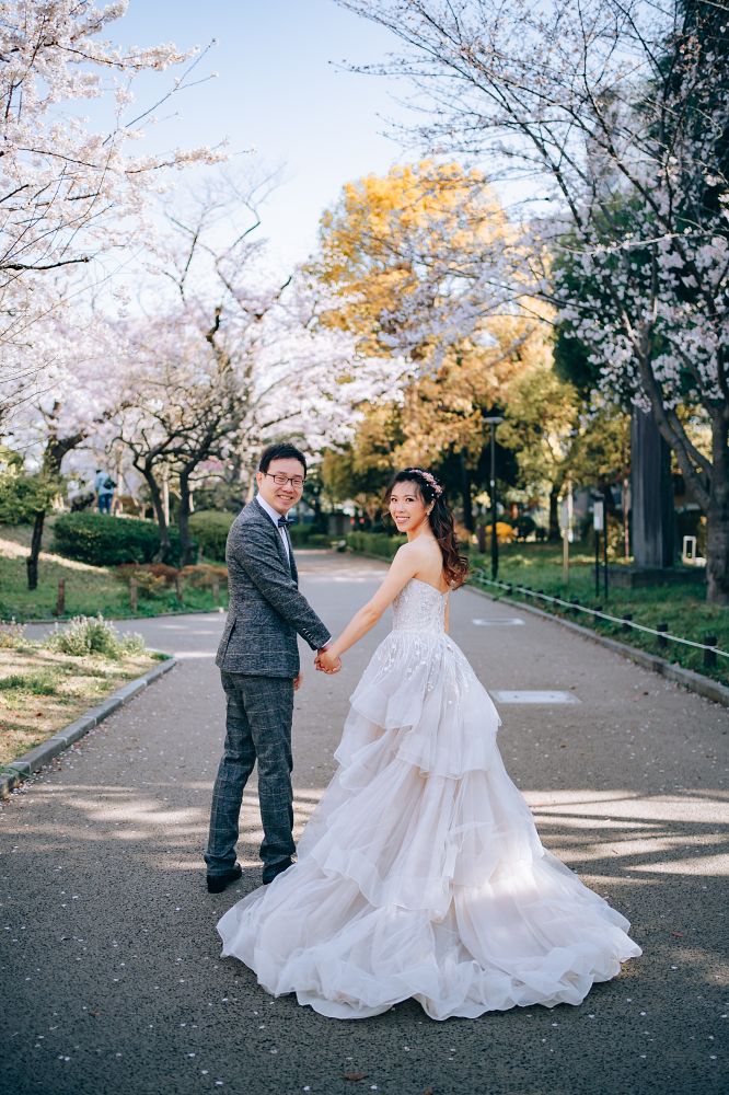 Tokyo Sakura and Mt Fuji Pre-Wedding Photography  by Dahe on OneThreeOneFour 0