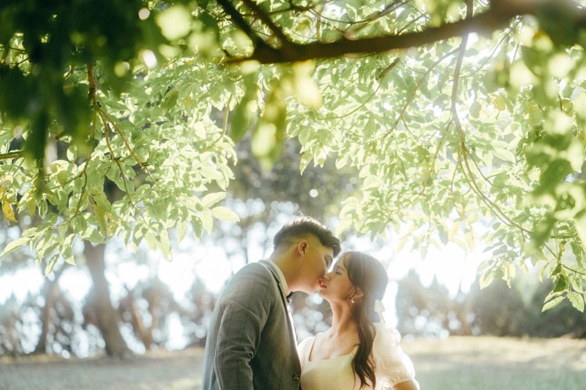 Taiwan Pre-Wedding Photoshoot Autumn Garden Scenic Nature  by  on OneThreeOneFour 9