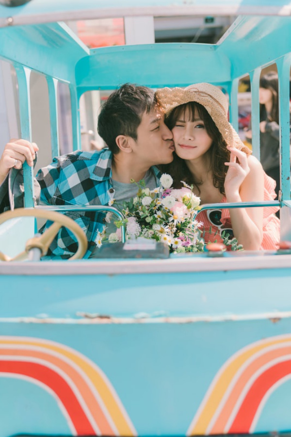 Taiwan Casual Couple Photoshoot At The Theme Park  by Star on OneThreeOneFour 6