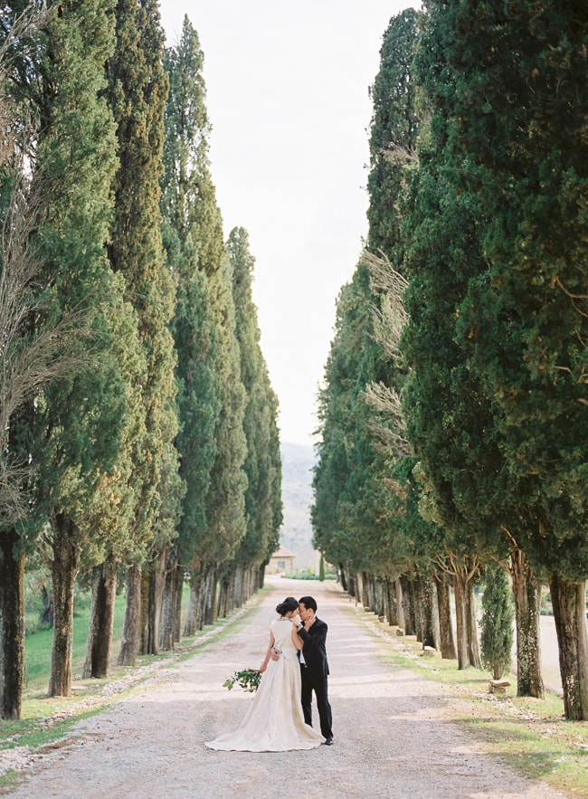 Tuscany Pre-Wedding Photoshoot by Olga  on OneThreeOneFour 31