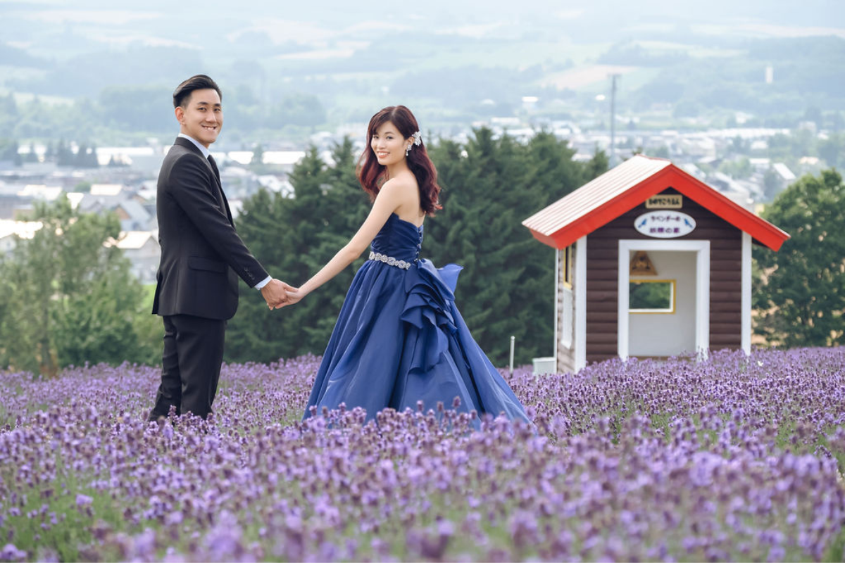 Hokkaido Prewedding Photoshoot In Summer At Blue Pond, Hinode Park Lavender And Shikisai No Oka Flower Fields by Kuma on OneThreeOneFour 30