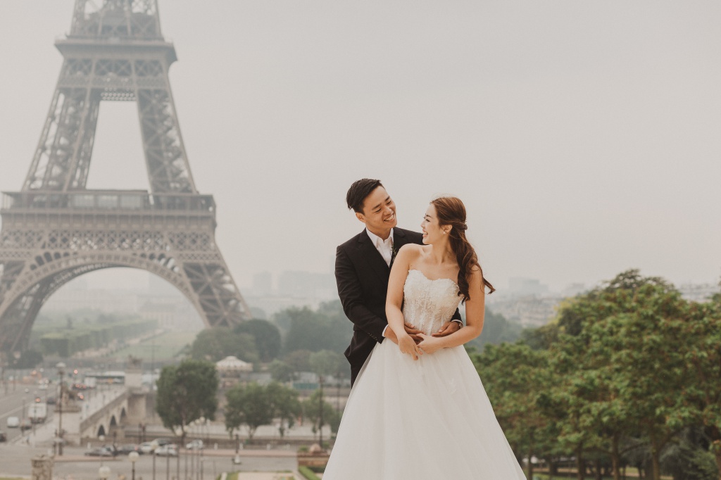 Pre-Wedding Photoshoot In Paris At Eiffel Tower And Palace Of Versailles  by LT on OneThreeOneFour 1