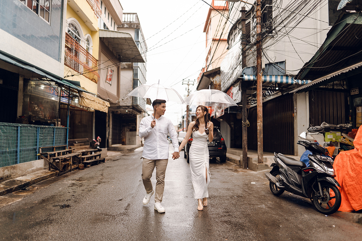 Bintan Pre-Wedding Photoshoot: Shermaine & Kai Yiong’s Adventure at Old Streets, Blue Lake, Sand Dunes & ATV Ride by HS on OneThreeOneFour 1