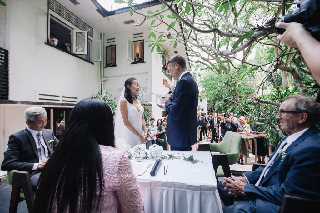 Singapore Wedding Day Photography: Intimate Interracial Wedding At Da Paolo Restaurant And Bar  by Cheng  on OneThreeOneFour 13