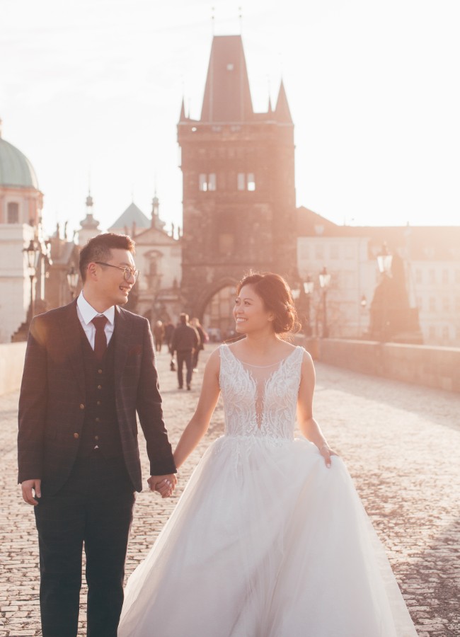 M&B: Prague Fairytale Pre-wedding Photoshoot  by Nika on OneThreeOneFour 14