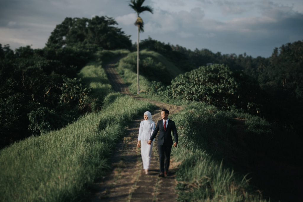 Bali Honeymoon Photoshoot For Singapore Malay Couple by Cahya  on OneThreeOneFour 2