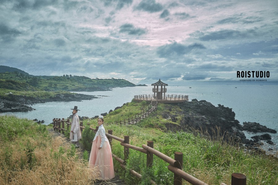 ROI Studio: Jeju Island Korean Wedding Photography by Roi on OneThreeOneFour 20