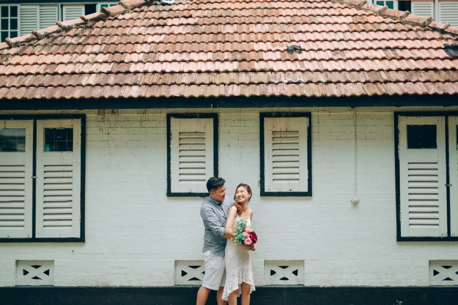 Singapore Pre Wedding Couple Photoshoot At Seletar Colonial Houses by Cheng on OneThreeOneFour 5