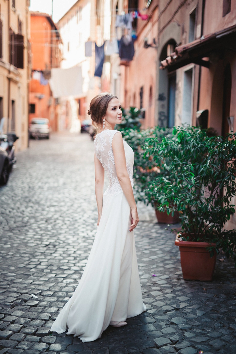 Rome Wedding Photoshoot - Pantheon by Olga  on OneThreeOneFour 22