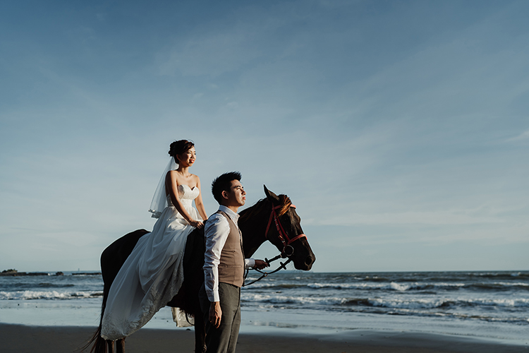 bali sunset wedding photoshoot  Nyanyi Beach horse 