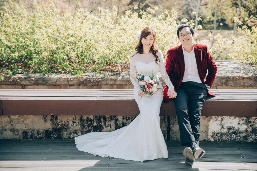 S & C Korea Outdoor Pre-Wedding Photoshoot At Seonyudo Park & Yeonnam-dong by Jongjin on OneThreeOneFour 8