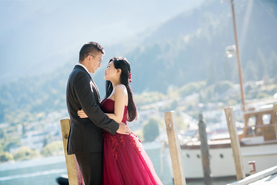 New Zealand Starry Night Prewedding Photoshoot with Alpaca Farm  by Mike on OneThreeOneFour 49