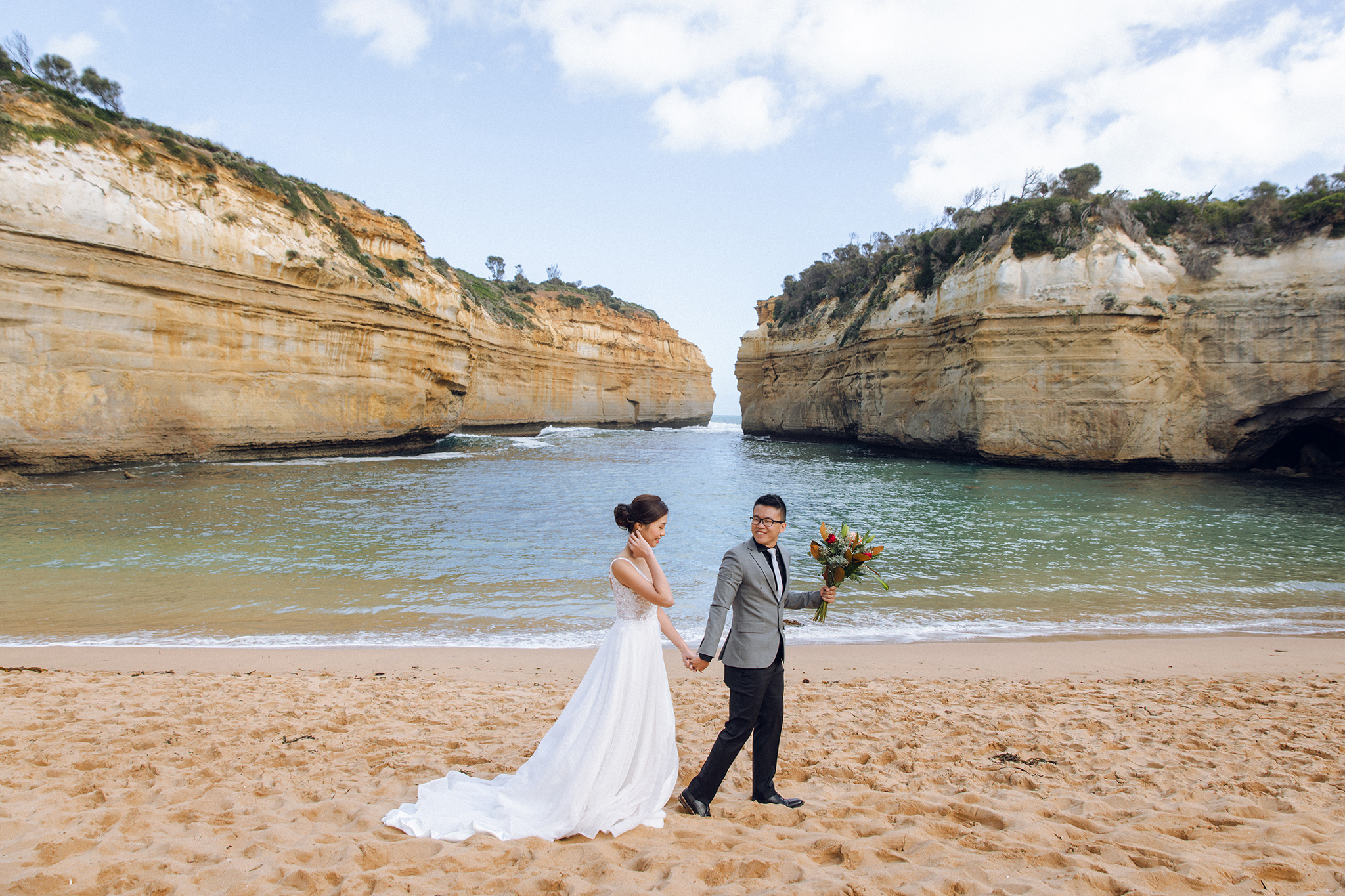 澳洲大洋路婚紗拍攝 十二使徒岩和阿德湖峽 by Freddie on OneThreeOneFour 0