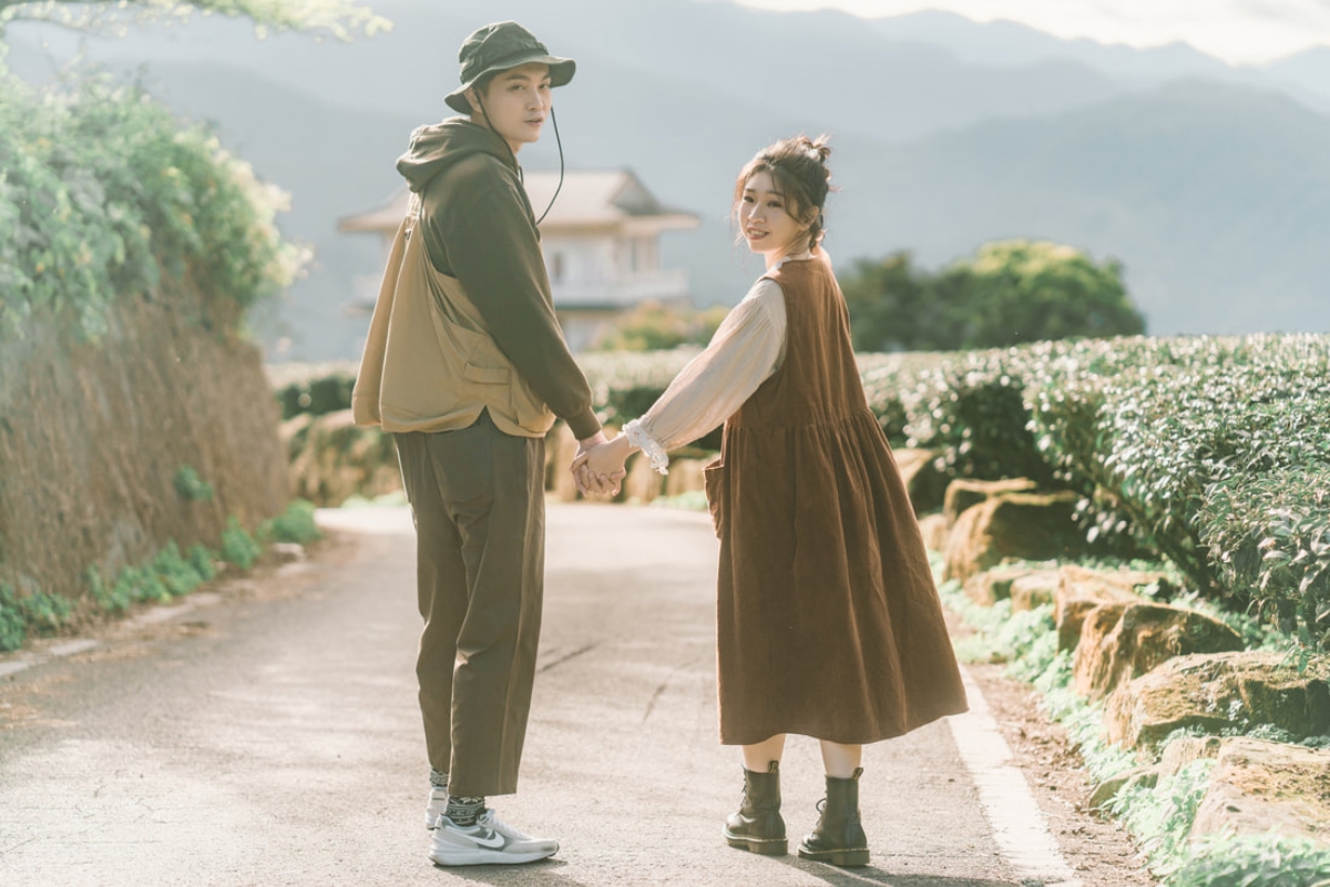 Taiwan Pre-Wedding Photoshoot Countryside Forest Misty Bridges by  on OneThreeOneFour 16