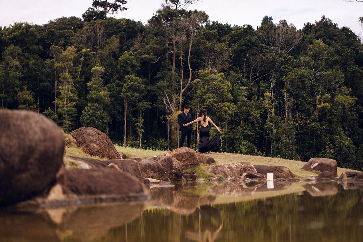 Bintan Pre-Wedding Photoshoot: Shermaine & Kai Yiong’s Adventure at Old Streets, Blue Lake, Sand Dunes & ATV Ride by HS on OneThreeOneFour 26