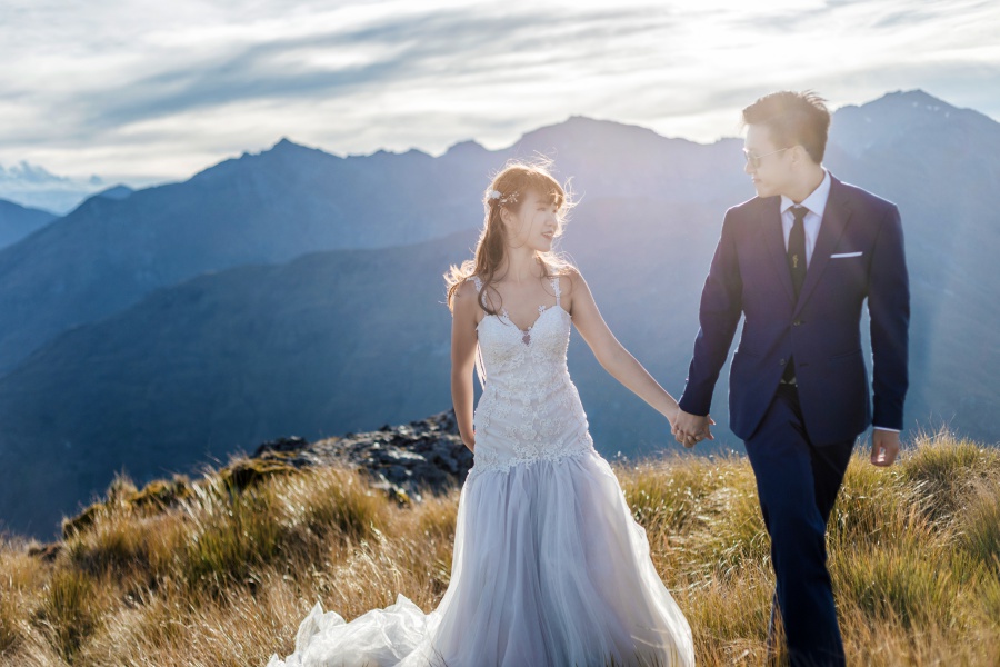 New Zealand Proposal And Pre-Wedding At Twin Peaks And Lavender Field  by Fei on OneThreeOneFour 8