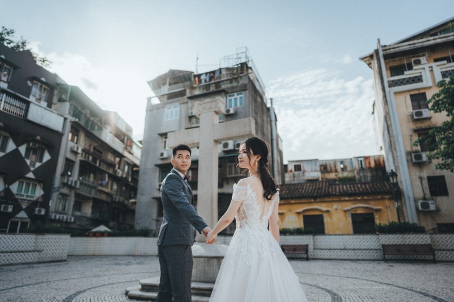 Macau Outdoor Pre-Wedding Photoshoot At Largo da Sé, Coloane by Eden on OneThreeOneFour 15