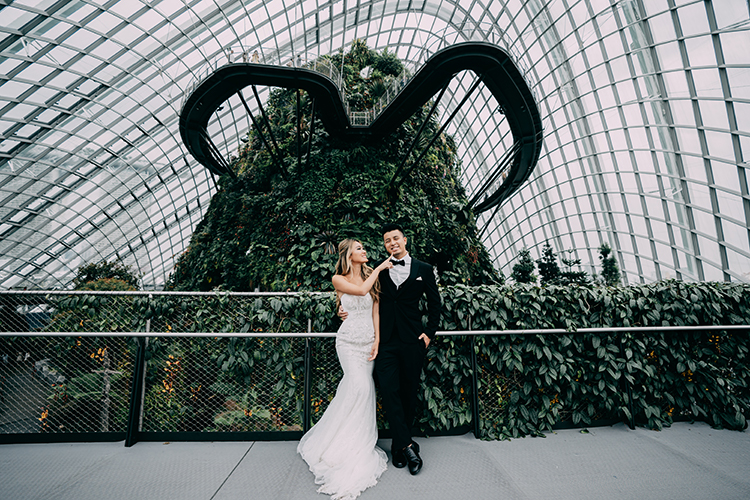 singapore wedding photoshoot gardens by the bay cloud forest