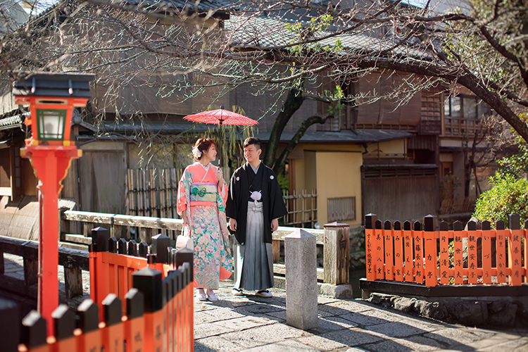 kyoto kimono wedding photoshoot gion district