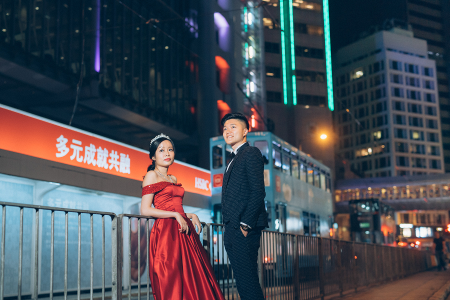 Hong Kong Outdoor Pre-Wedding Photoshoot At The Peak, Nam Sang Wai, Central by Felix on OneThreeOneFour 19