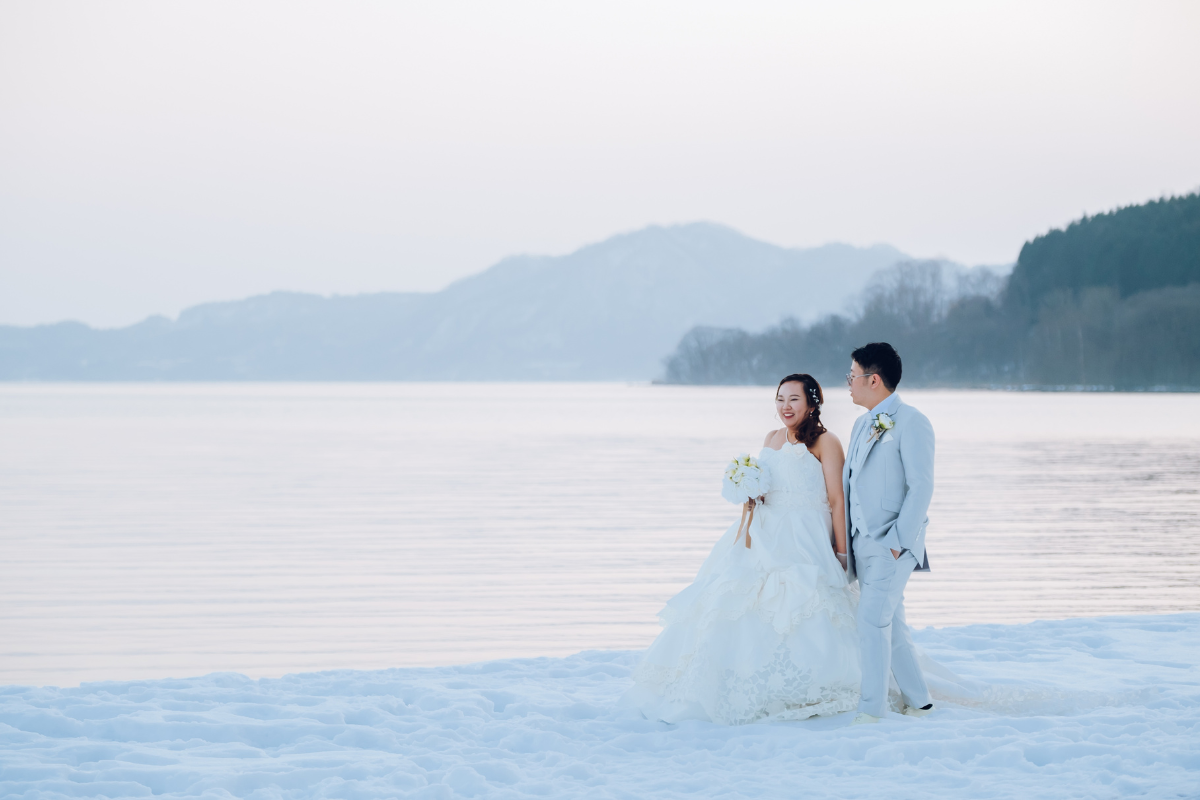 北海道婚前拍攝，包括洞爺湖、希爾頓尼塞高度假村和冬季穿和服在狩武頭神社進行拍攝 by Kuma on OneThreeOneFour 20