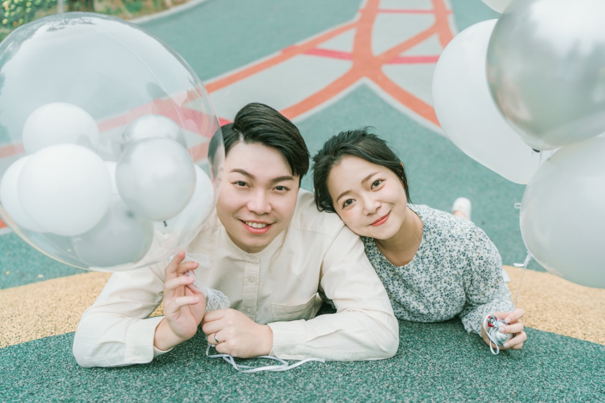 Taiwan Pre-Wedding Photoshoot Waterfront Cafe Streets Playground by  on OneThreeOneFour 33