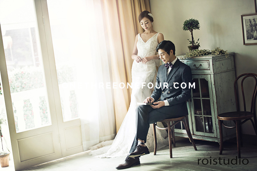 Korean Wedding Studio Photography: Vintage European Set by Roi Studio on OneThreeOneFour 20