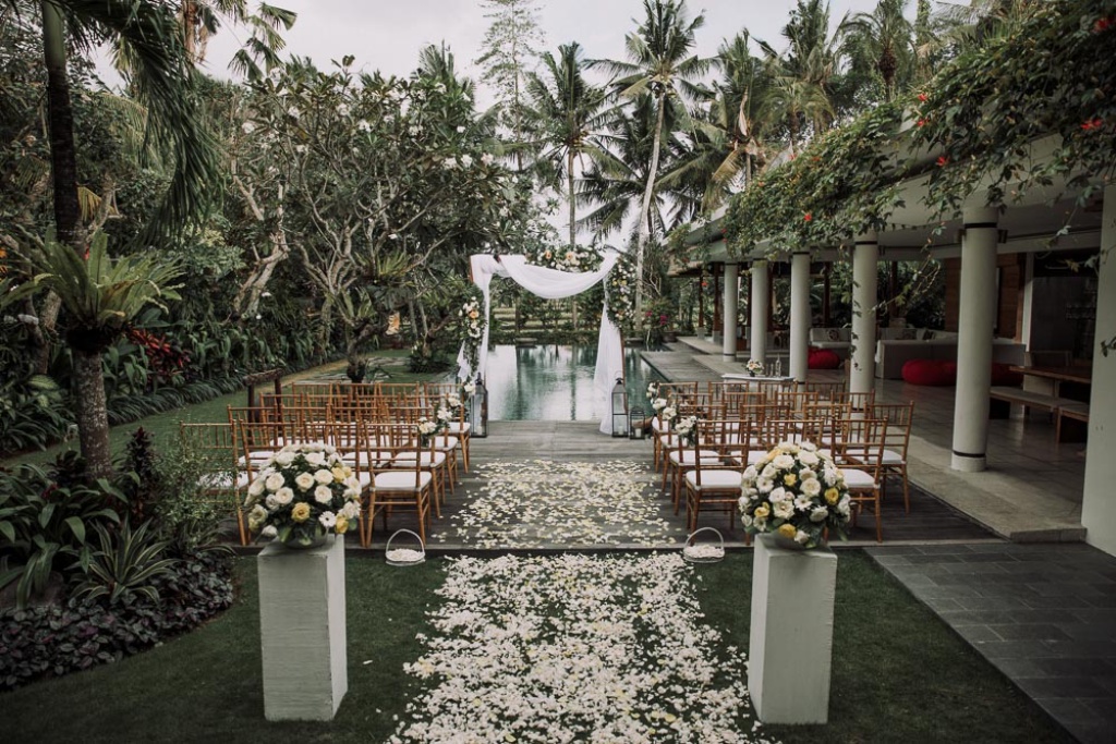 Bali Destination Wedding At Villa Sarasvati  by Yoga  on OneThreeOneFour 6