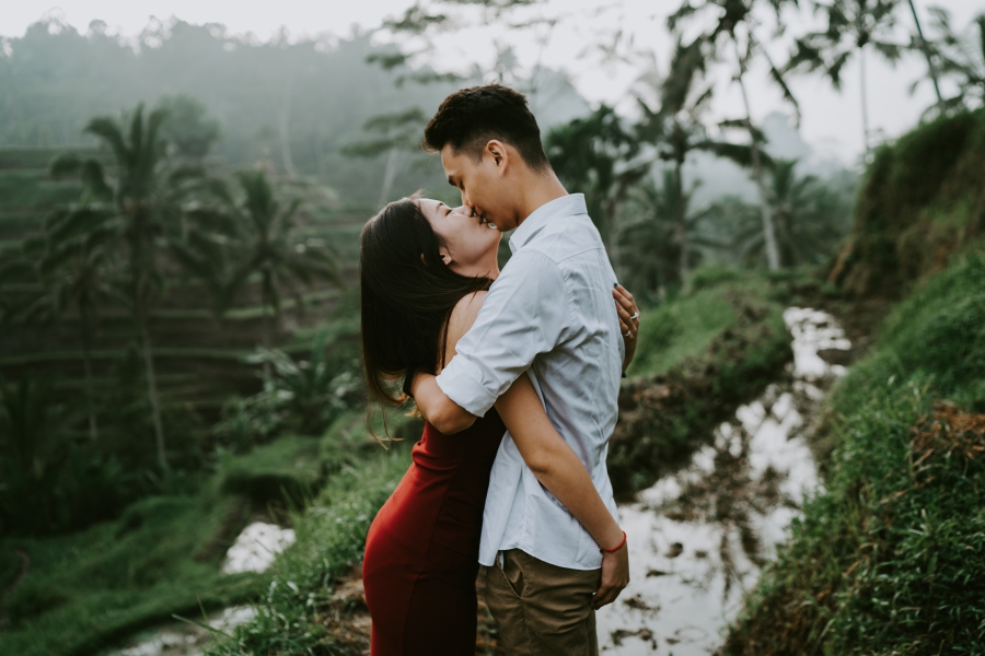 Bali Proposal At Tegallalang Rice Terrace and Tegenungan Waterfall by Cahya on OneThreeOneFour 6