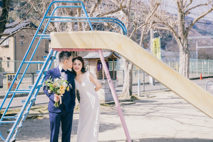 Japan Pre-Wedding Photoshoot At Nara Deer Park  by Jia Xin  on OneThreeOneFour 14