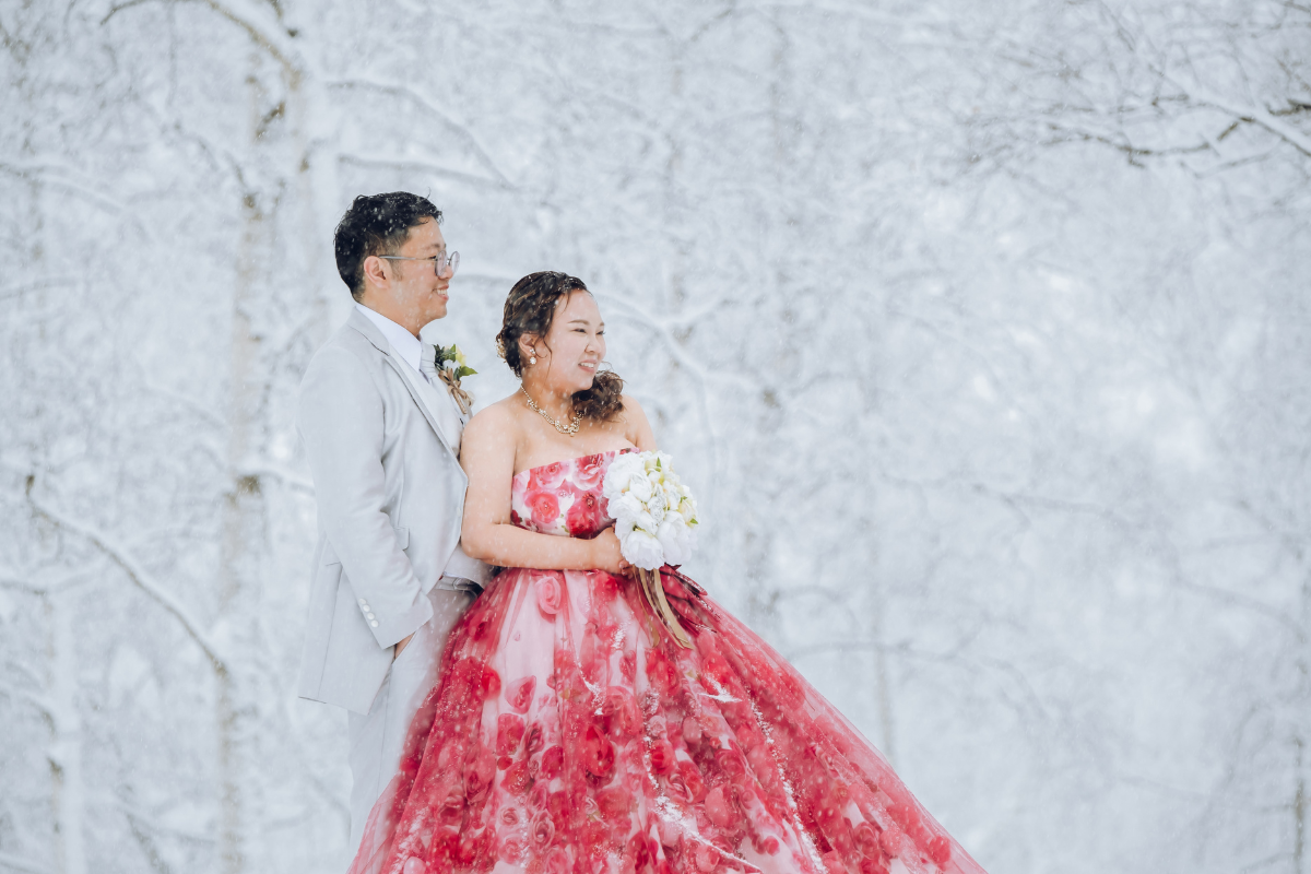 北海道婚前拍攝，包括洞爺湖、希爾頓尼塞高度假村和冬季穿和服在狩武頭神社進行拍攝 by Kuma on OneThreeOneFour 15