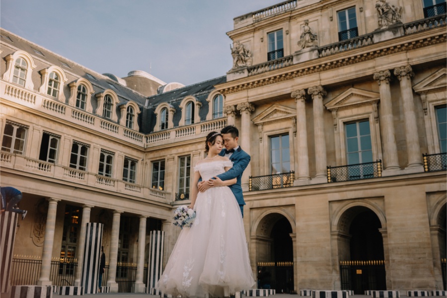 Paris Eiffel Tower and the Louvre Prewedding Photoshoot in France by Vin on OneThreeOneFour 35