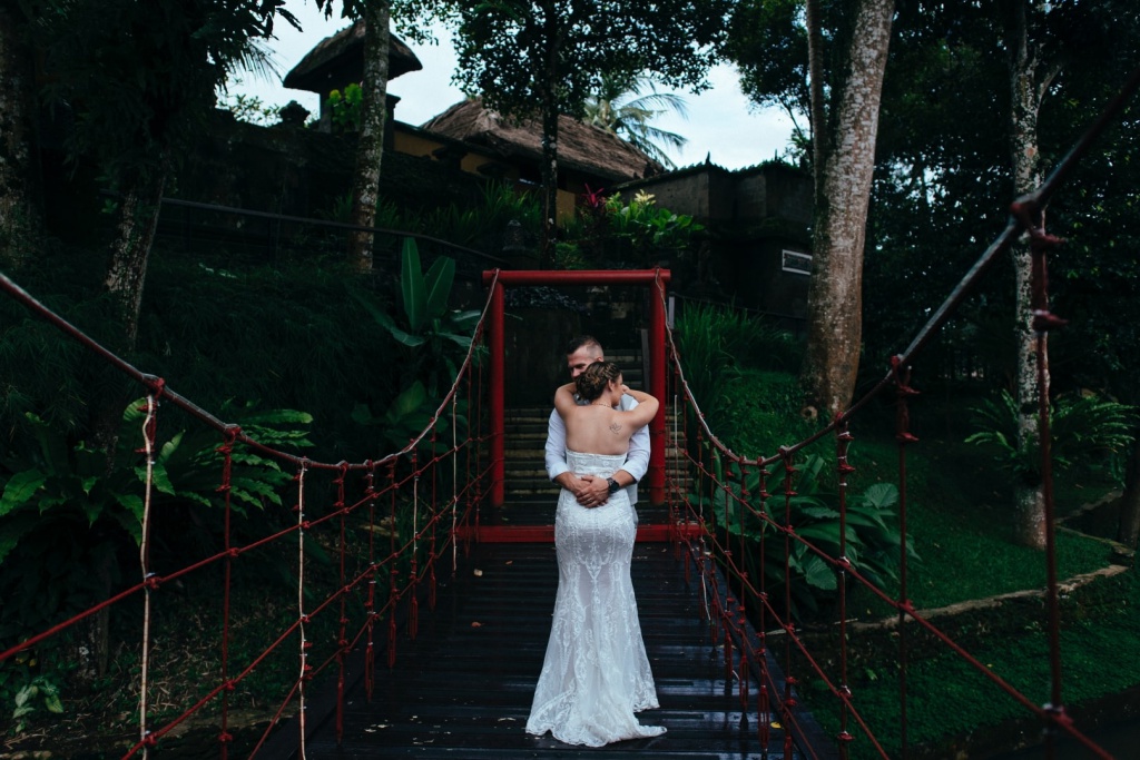 私奔到Kamandalu烏布，峇里島婚禮拍攝 by Aswin  on OneThreeOneFour 0