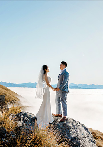 New Zealand Pre-Wedding 3-Days Photoshoot with Coromandel Peak, Mount Cook National Park, Arrowtown and Starry Night